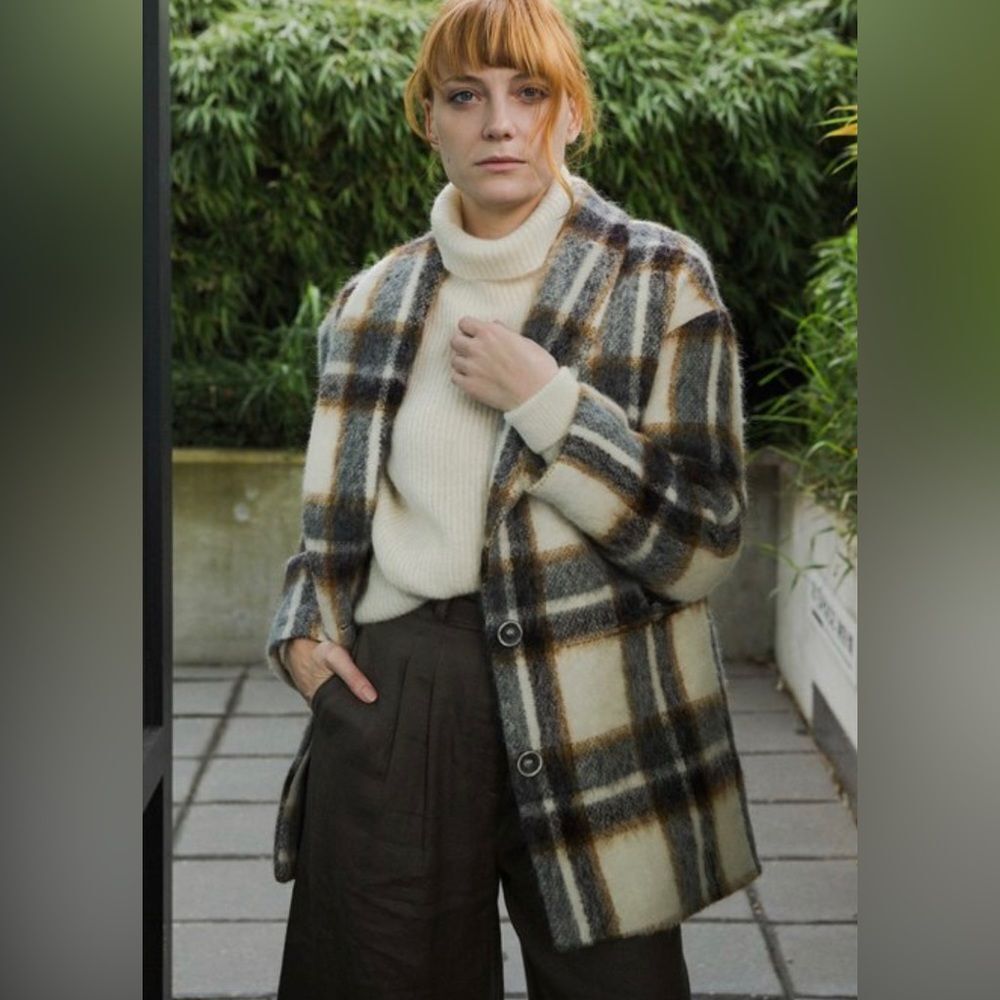 Beautiful la petite François Wool Blend Checkered Plaid Coat Size 38 Paris